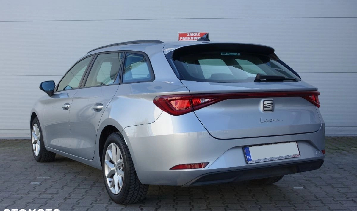 Seat Leon cena 67900 przebieg: 70000, rok produkcji 2022 z Radymno małe 121